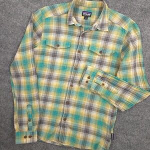 Patagonia Steersman Shirt Mens Small Gold Teal Plaid Lightweight Organic Cotton